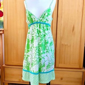 Roxy Junior's Green Floral Sun Dress, size Large.